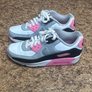 Nike Air Max 90 White, Gray & Pink Retro Trainers Youth 6 (Fits 8 Womens)